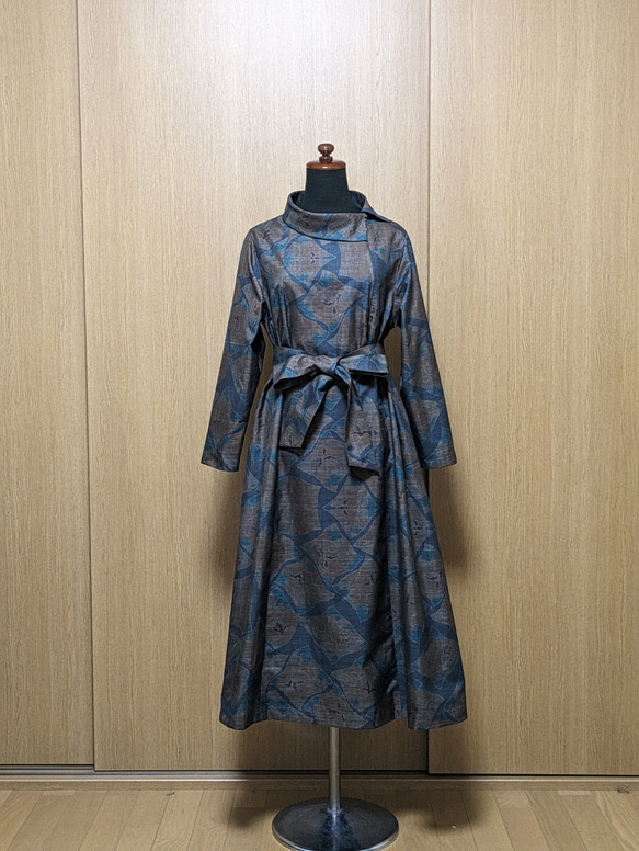 SOLD　着物リメイク　ワンピース　大島紬　M〜L 