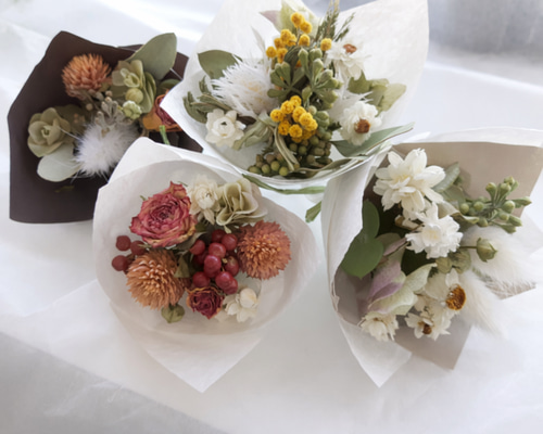 ご予約　ドライフラワー ミニブーケ ④ ご予約 ドライフラワー ミニブーケ ④ 楽天市場】【ドライフラワー