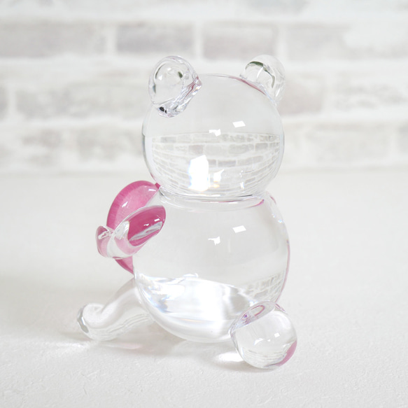 新商品【玻璃熊】舒緩的玻璃公仔/可愛的抱著心的小熊公仔 第5張的照片