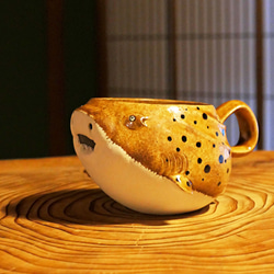 トラフザメ形マグカップ 6枚目の画像