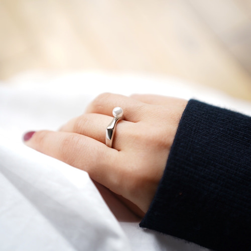 apm パール付きシルバーリング ダブル パヴェ フープ リング パール付き - シルバー | APM Monaco