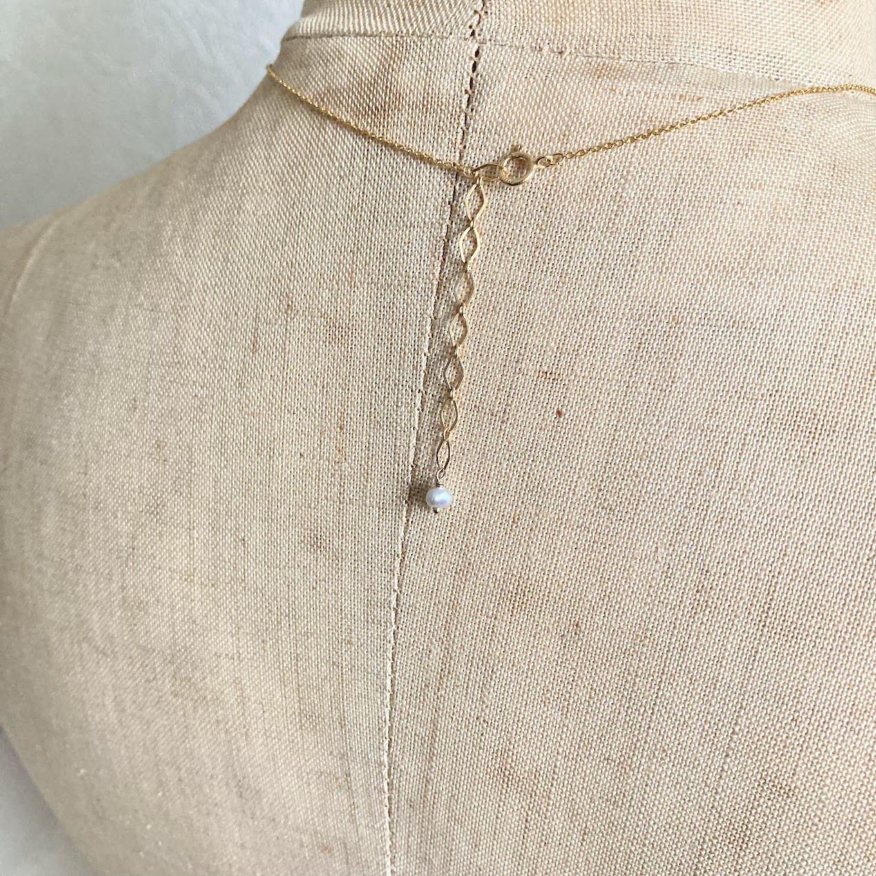 アメシストとマザーオブパールのネックレス　アンティークテイスト