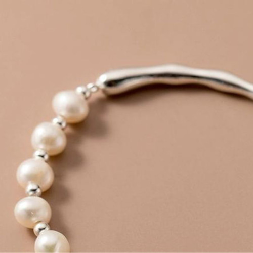 バロックパールのブレスレット ‐ 幅広い年齢層の女性に愛されるA020 