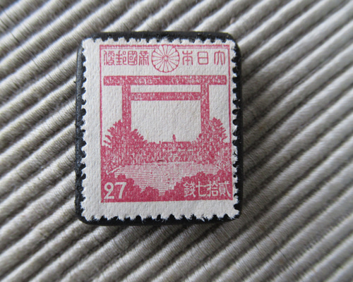日本 27銭 靖国神社 切手ブローチ9276 胸針・別針 Yukio TANZAWA 的