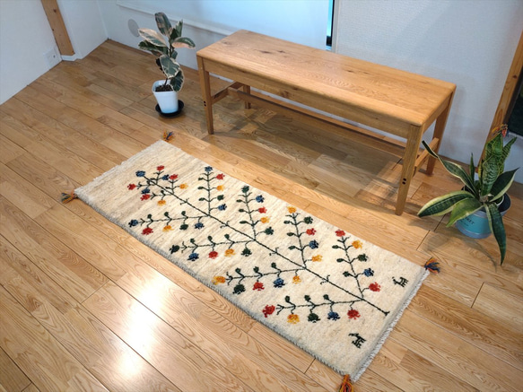 新規入荷】ペルシャ ギャッベ ランナー中 145×55 アイボリー 生命の木
