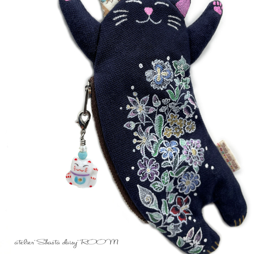 セラミック猫チャーム｜選べる天然石4mmと金具カラー｜陶器ビーズの