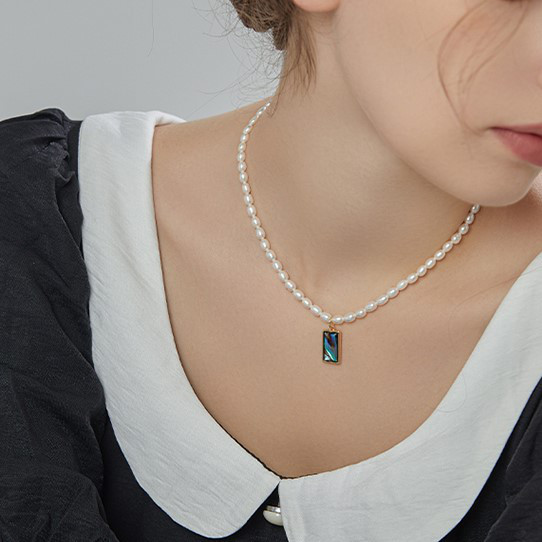 淡水パールのネックレス　アワビ貝殻　淡水真珠　淡水パール　6月の誕生石 夏の誕生石2024