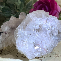 ヒマラヤ　マニカラン産　花水晶  クリスタル　原石　クラスター　フラワー　勾玉 8枚目の画像