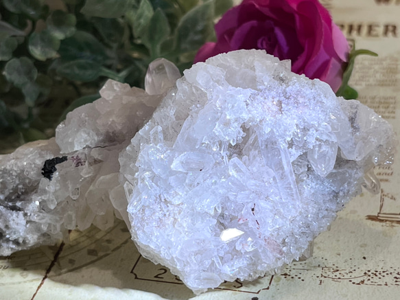 ヒマラヤ　マニカラン産　花水晶  クリスタル　原石　クラスター　フラワー　勾玉 8枚目の画像