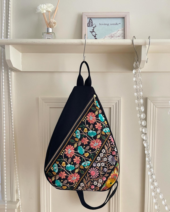 受注生産】【インド刺繍リボン】しずく型ワンショルダー リュック