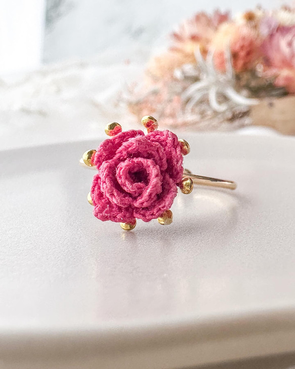 赤いバラのリング 指輪・リング misa_nawa 通販 17159174｜Creema