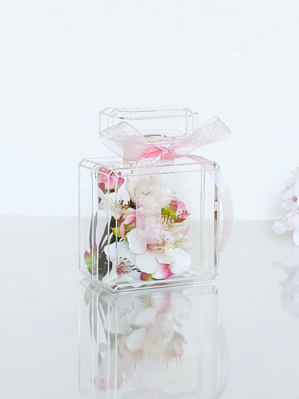 桜　ギフト　プチギフト　おしゃれ　可愛い　人気　おすすめ　造花　フラワーギフト　癒し　透明　香水　春色　ピンク　お祝い 2枚目の画像