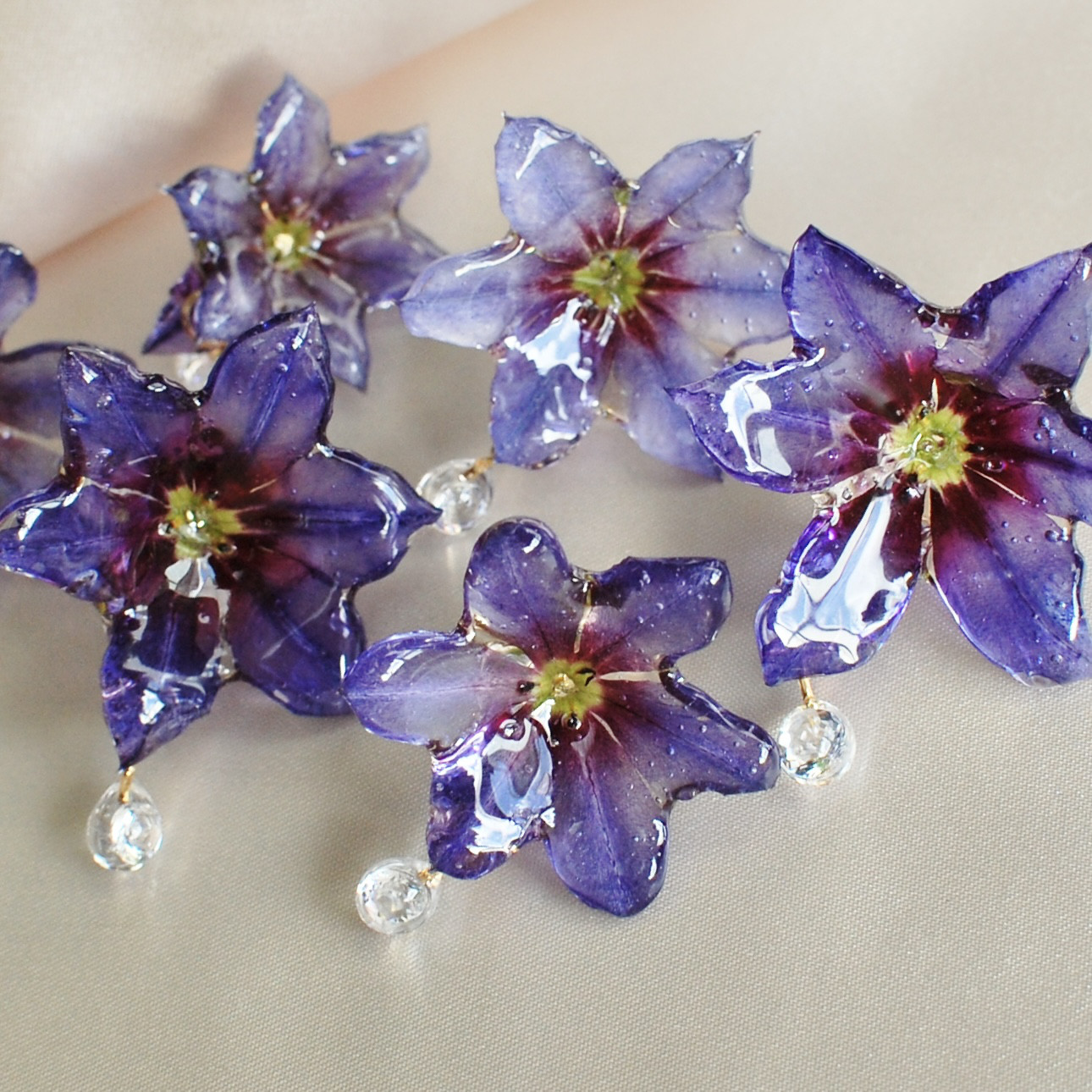 ジルコニアの雫したたるリューココリーネ〜ピアス・イヤリング