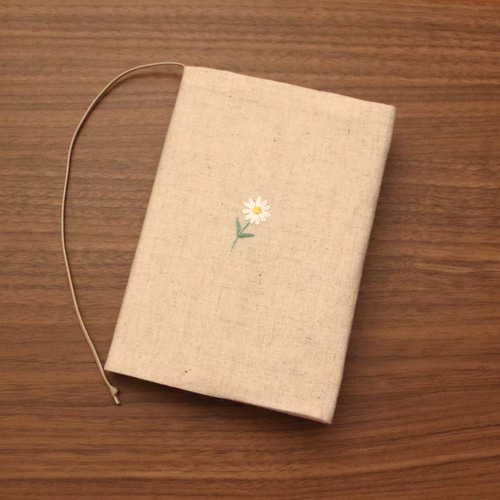 SAKURA ミルクティー 文庫本サイズ ブックカバー ハンドメイド SAKURA ミルクティー 文庫本サイズ ブックカバー ハンドメイド SAKURA