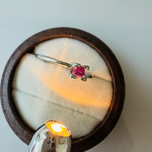 天然 アレキサンドライト ロシア産 ルース 0.203ct カラー 天然 アレキサンドライト ロシア産 ルース 0.203ct カラー