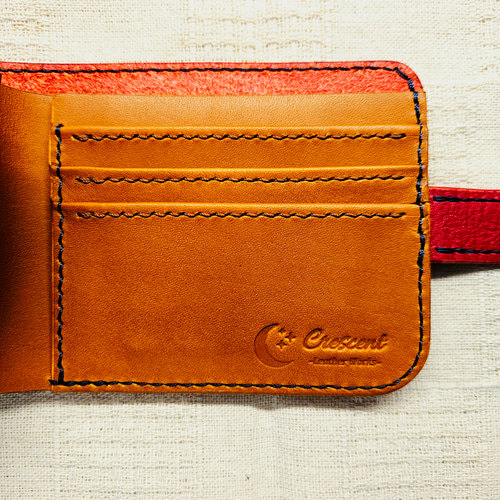 手縫い仕上げの二つ折り本革財布 ～シンプル軽量 普段使い ギフト