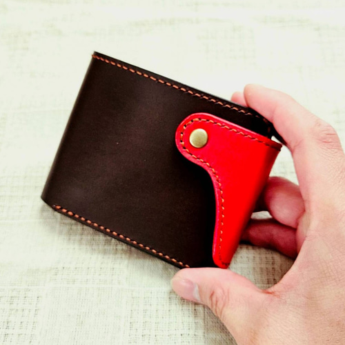 カラーオーダー可】本革/総手縫い 二つ折り財布 ベルトホック / ヌメ革
