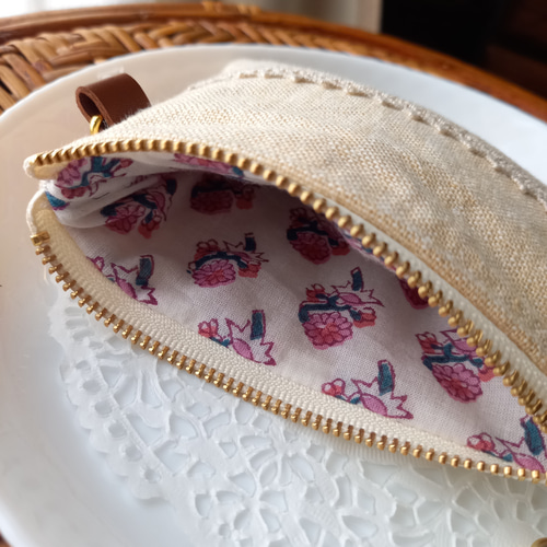 ポケットティッシュポーチ インド刺繍リボン 花柄 ポーチ とらちゃん