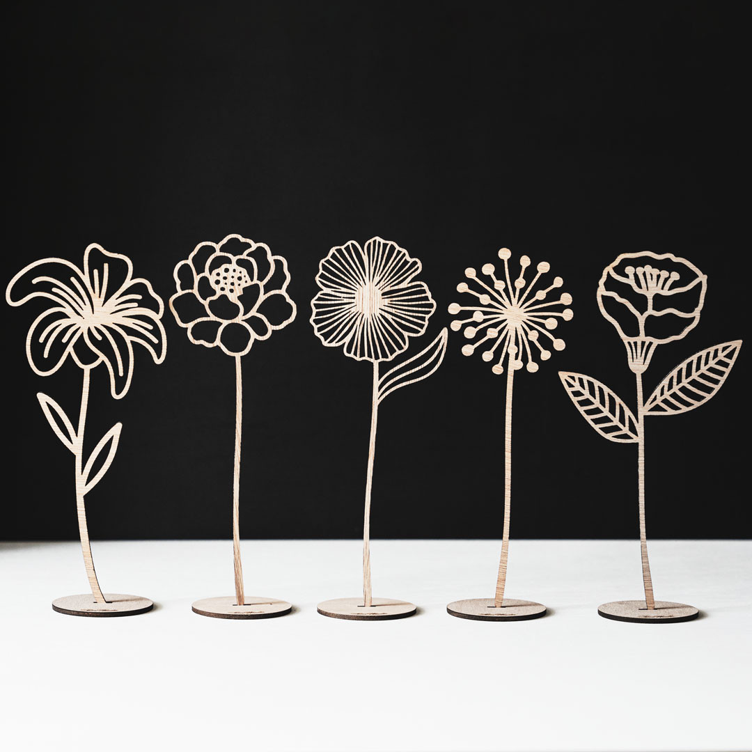 一刀彫　花器　器　取手付き　木製　生花　オブジェ