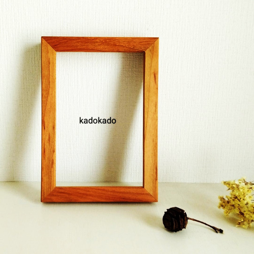 ポストカードサイズ　額縁付き　イラスト 額縁 ポストカードサイズ｜桜材｜無垢材｜フォトフレーム ギフト