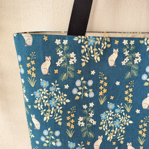 ❁ハンドメイドになります❁ 　Cats リネントートバッグ 在庫限り☆インド刺繍×帆布☆ミニトートバッグ＆ポーチセット【2