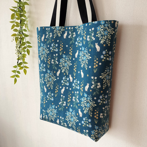 ❁ハンドメイドになります❁ 　Cats リネントートバッグ 送料無料】猫 刺繍 トートバッグ ミニトート ねこ 猫柄 リネン