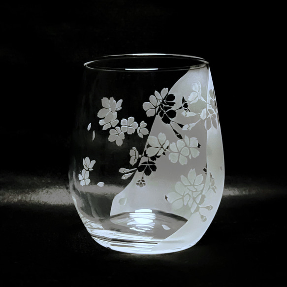「光と影に浮かぶ桜」薄口グラス 12枚目の画像