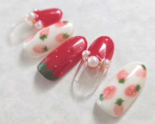 いちごネイル ネイルチップ（つけ爪） ak's gallery 通販 17162215