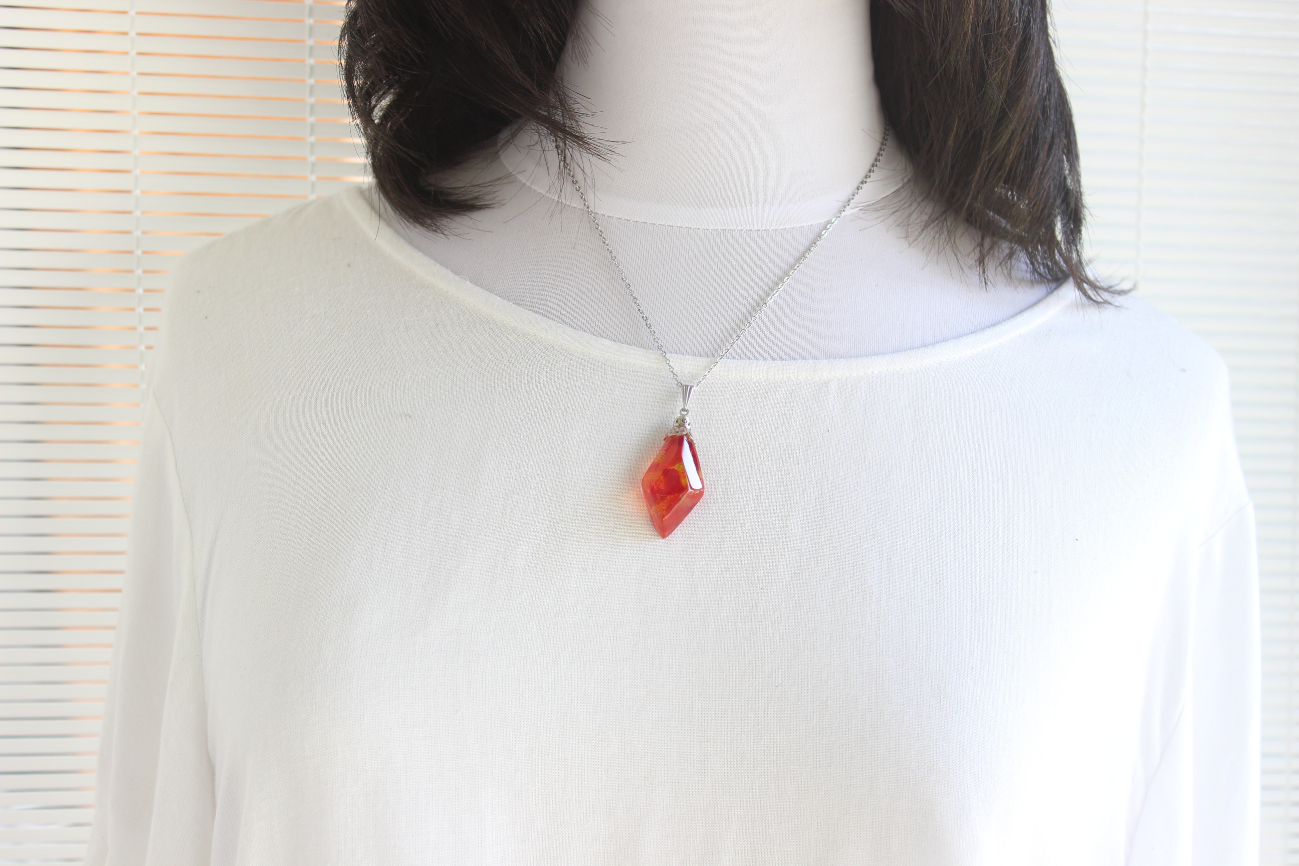 【太陽】～ガラスの鉱石 チェーンネックレス