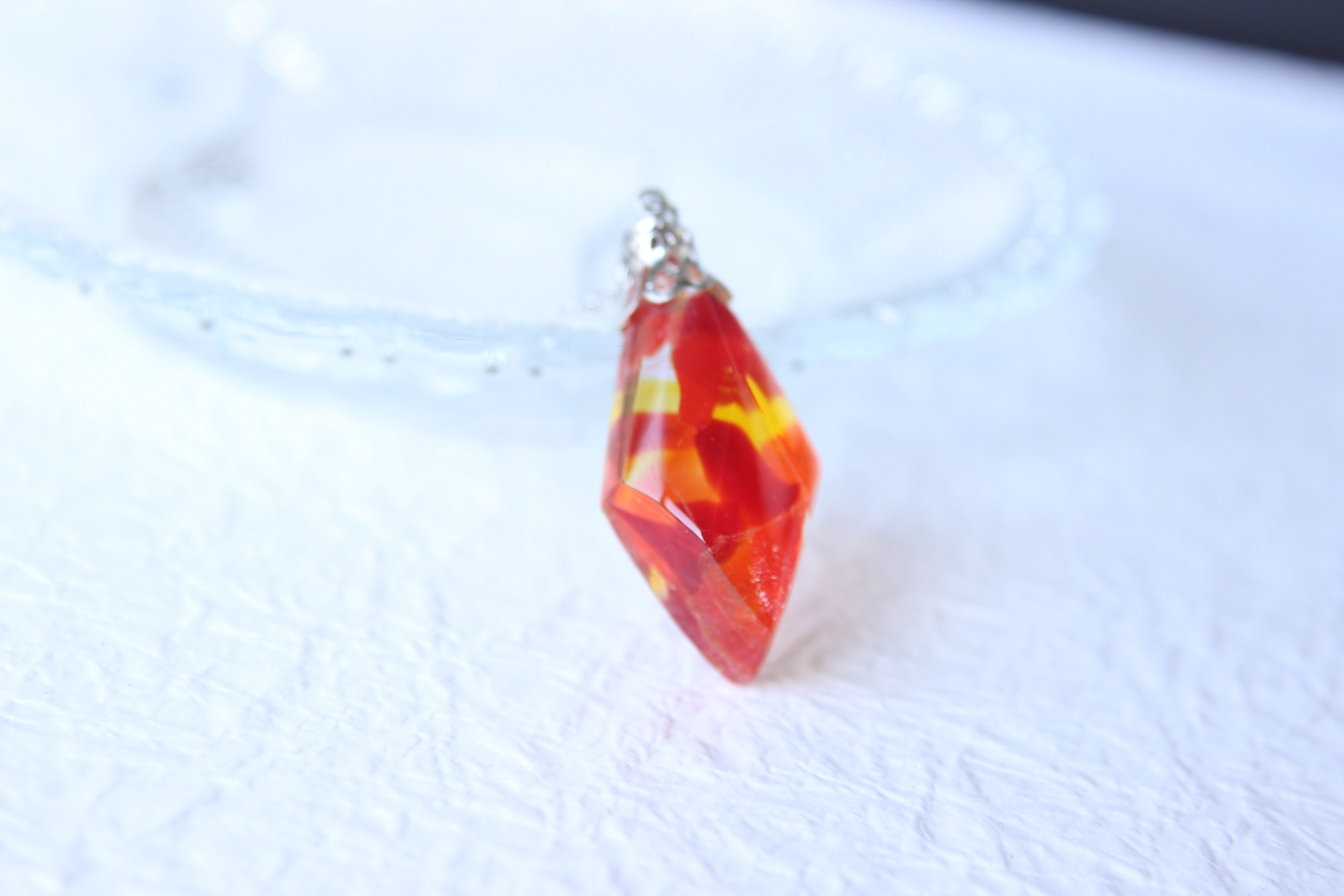 【太陽】～ガラスの鉱石 チェーンネックレス