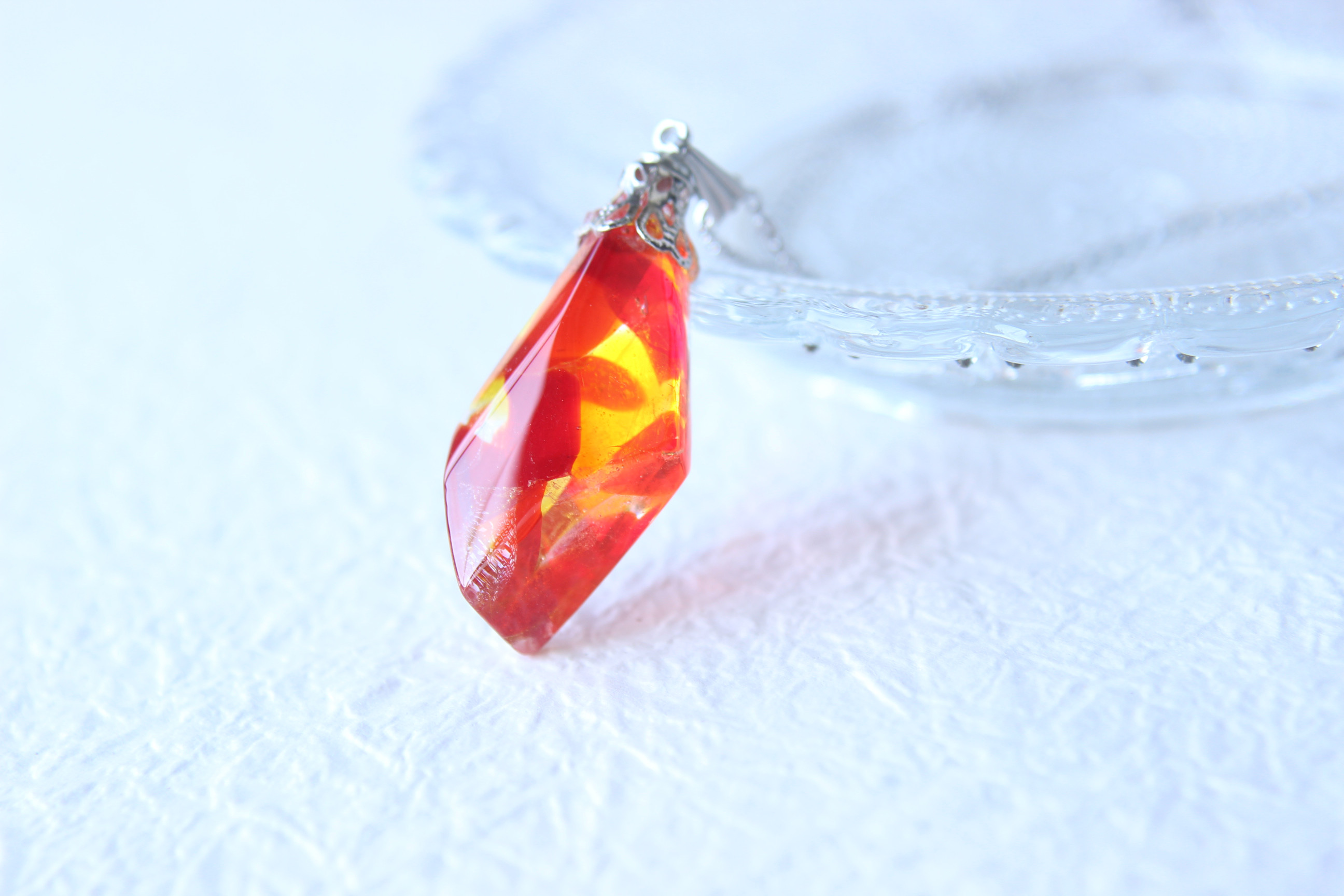 【太陽】～ガラスの鉱石 チェーンネックレス