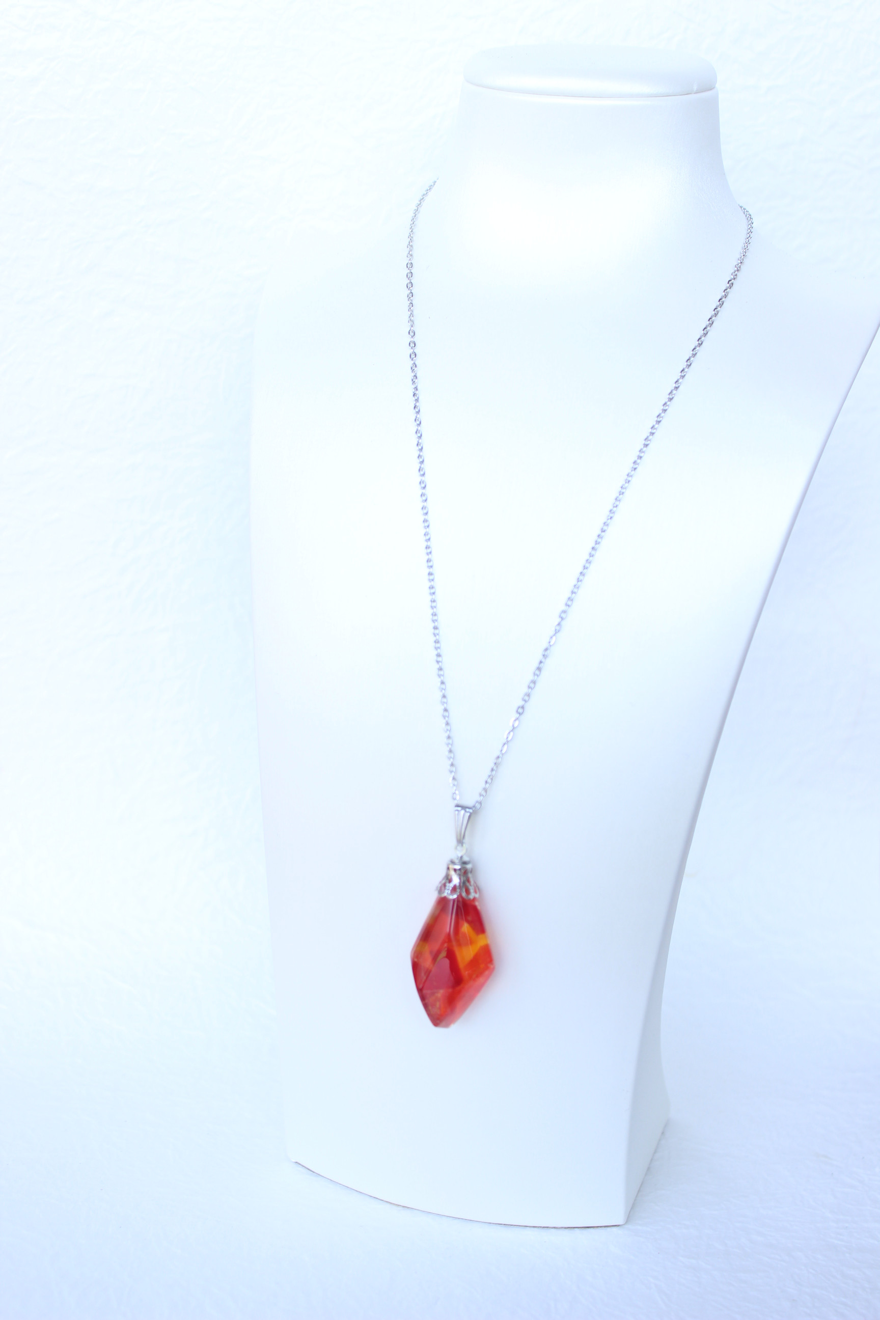 【太陽】～ガラスの鉱石 チェーンネックレス