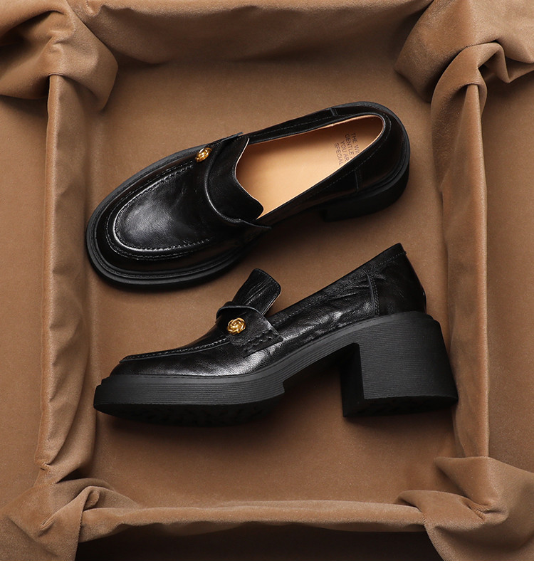 走れるパンプス生地巻きヒール低反発＆サイドクッションでやみつきになる ローファー 二次会 ヒール 復刻まつり 新生活