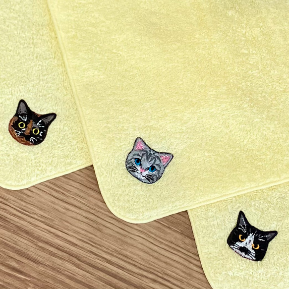 残り1点☆猫さん刺繍の幸せの黄色い泉州ハンカチ 10枚目の画像