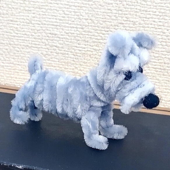 モールアート ミニチュア【犬】モールで作ったシュナウザーさん 4枚目の画像