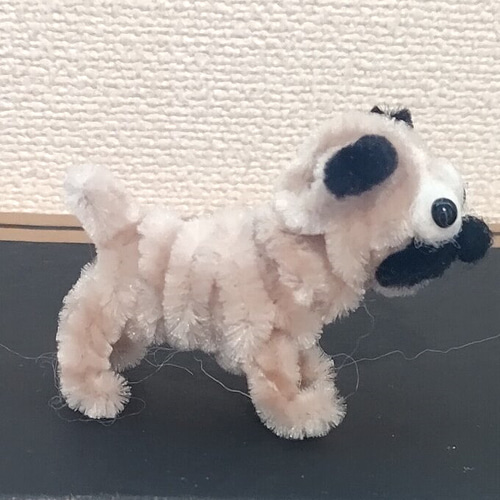 モールアート ミニチュア【犬】モールで作ったパグさん