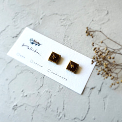 再　フリンジ　ピアス　茶色　イヤリング　ハンドメイド　ブラウン　ネイティブ　春 レディースピアス ラウンド 透かしパーツ ウッド スモーキー 淡色 秋冬