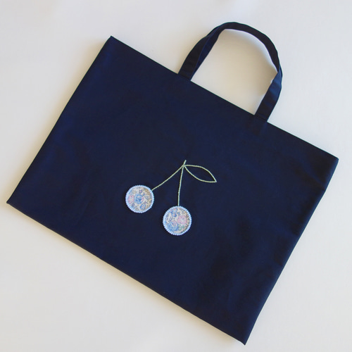 レッスンバッグ さくらんぼ 刺繍 ネイビー リバティ チェリー 女の子