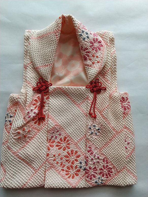 赤ちゃん着物セット（正絹着物と正絹総絞りの被布） 5枚目の画像