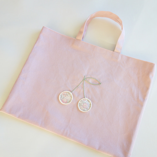 レッスンバッグ 上履き入れ　コップ袋　ヌビ　さくらんぼ刺繍 楽天市場】ヌビバッグ さくらんぼの刺繍 シューズバッグ nubi 上