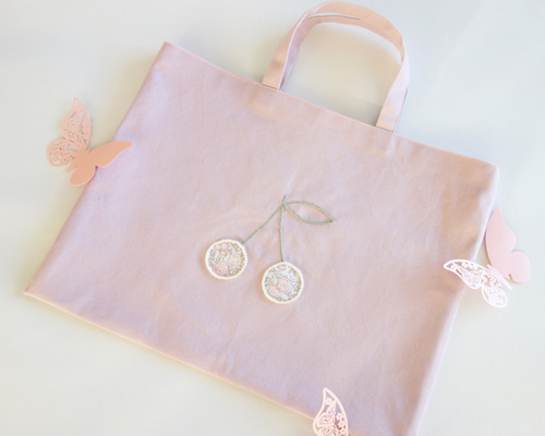 Yuhorin様⭐︎リバティプリント使用×さくらんぼワッペンレッスンバッグ他 女の子用】リバティプリント使用×さくらんぼワッペンレッスン