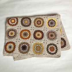 花柄モチーフつなぎのブランケット☆ハンドメイド ウールのブランケット 74×75 （モチーフつなぎ・くさり編み花