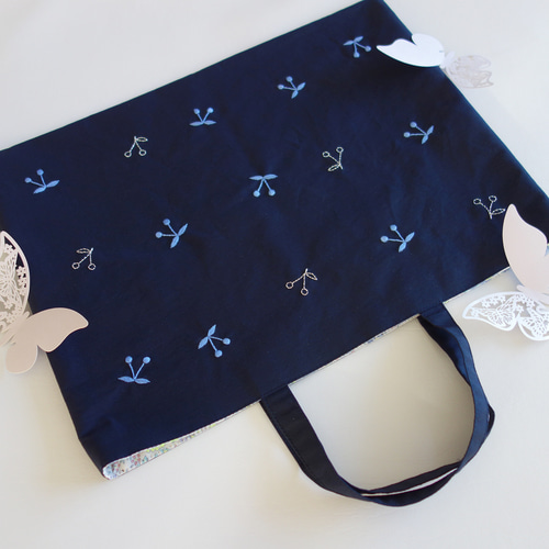 レッスンバッグ さくらんぼ 刺繍 ネイビー リバティ チェリー