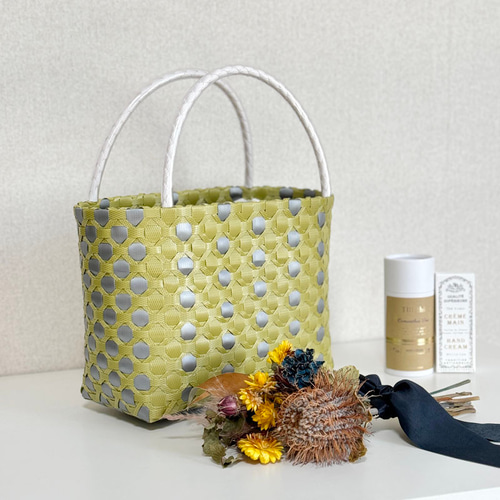 ☆手提げ型プラカゴ☆ 水玉（シトロングリーン／シルバー） かご