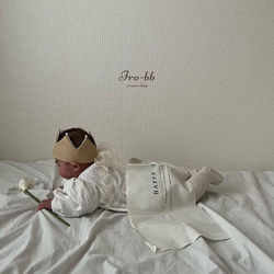 《シンプルクラウン》ベージュ　ベビークラウン　バースデークラウン　ハーフバースデー　出産祝い　 3枚目の画像