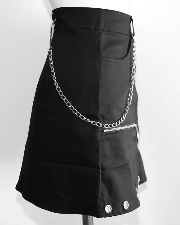 Eyelet&Silver Chain Mini Skirt (black) ミニスカート ブラック 黒 カジュアル 10枚目の画像