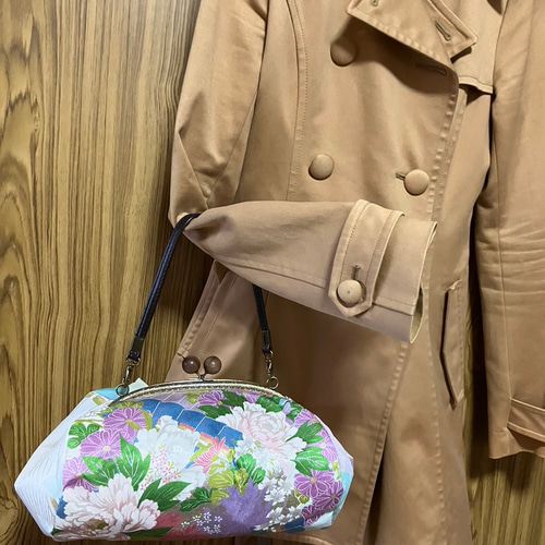 アンズルーム☆ハンドメイド☆コロンと可愛い がま口 バッグ