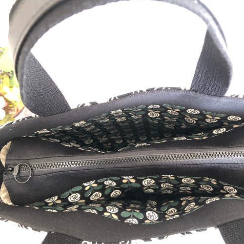 あおりトートバック 黒系刺繡 トートバッグ tumugi 通販 17165055  