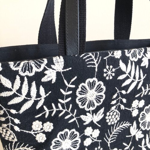 あおりトートバック 黒系刺繡 トートバッグ tumugi 通販 17165055  