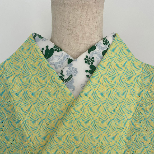 半衿 ダマスク 刺繍のコットンレース 花 水色 緑 半襟 洗える 綿レース 3枚目の画像